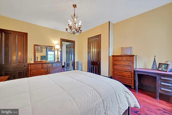 $395,000 | 226 South 5th Street, Reading, PA 19602