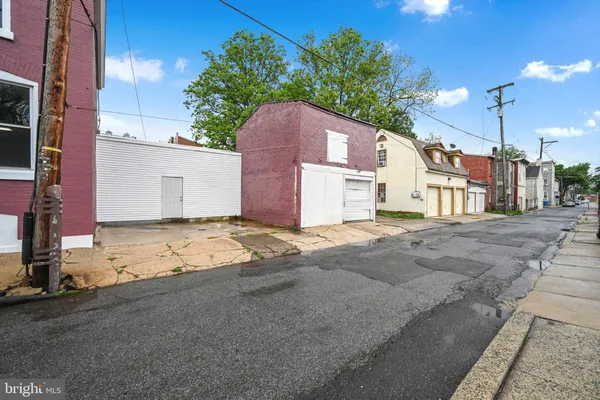 $395,000 | 226 South 5th Street, Reading, PA 19602