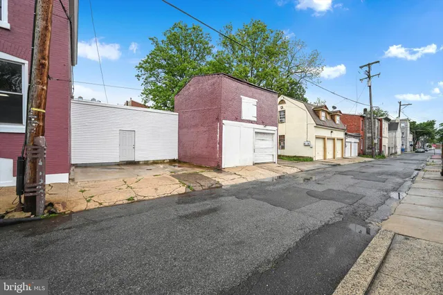 $395,000 | 226 South 5th Street, Reading, PA 19602