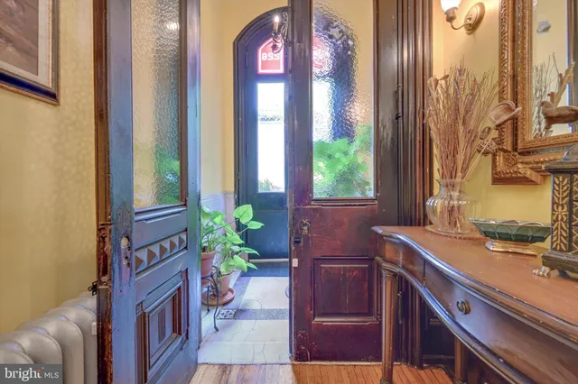 $395,000 | 226 South 5th Street, Reading, PA 19602