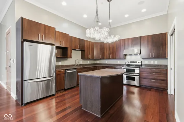 $2,800 | 141 South Meridian Street, Unit 501, Indianapolis, IN 46225