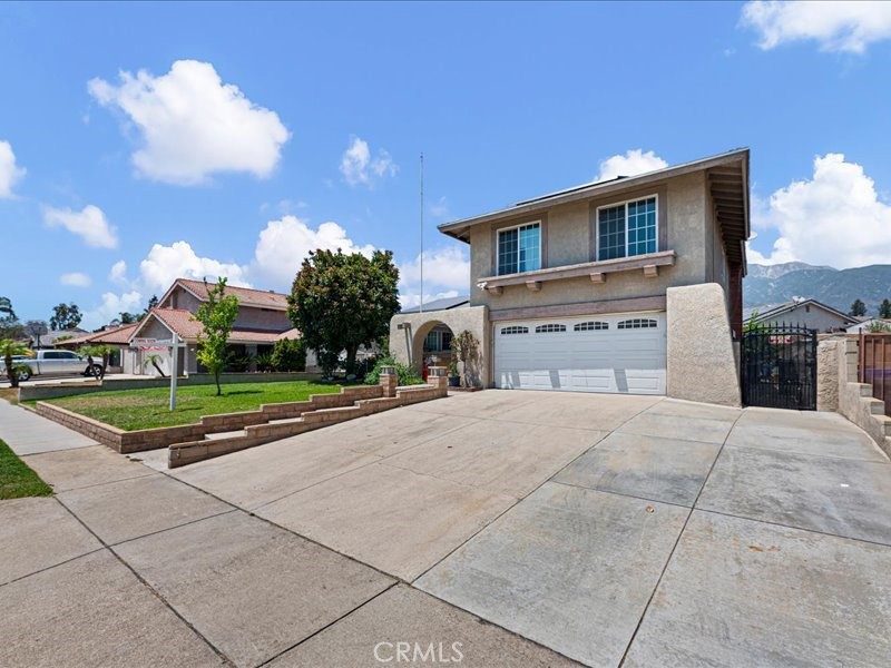 10306 Victoria Street Rancho Cucamonga, CA 91701 - Photo 2 of 32