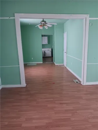 $68,500 | 537 South Cedar Avenue, Independence, MO 64053