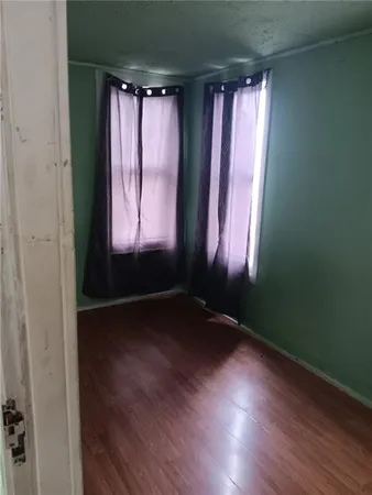 $68,500 | 537 South Cedar Avenue, Independence, MO 64053