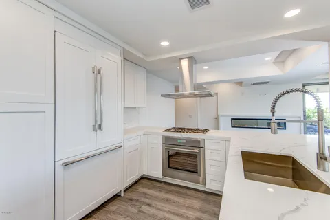 $1,650,000 | 7137 East Rancho Vista Drive, Unit 7008, Scottsdale, AZ 85251