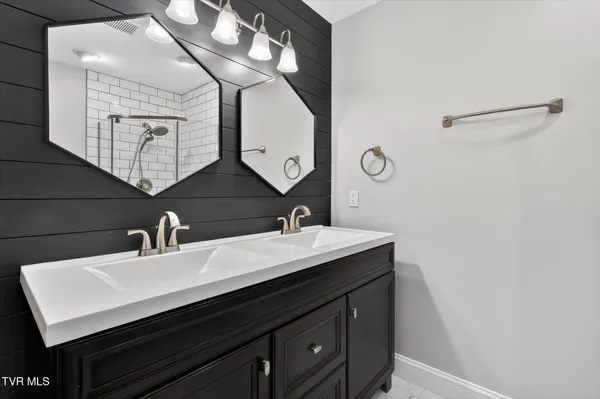 $2,700 | 107 Colony Street, Unit 21, Gray, TN 37615