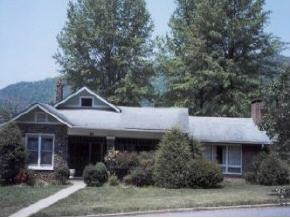 745 Maple Avenue Erwin, TN 37650 - Photo 1 of 2 Photo 1
