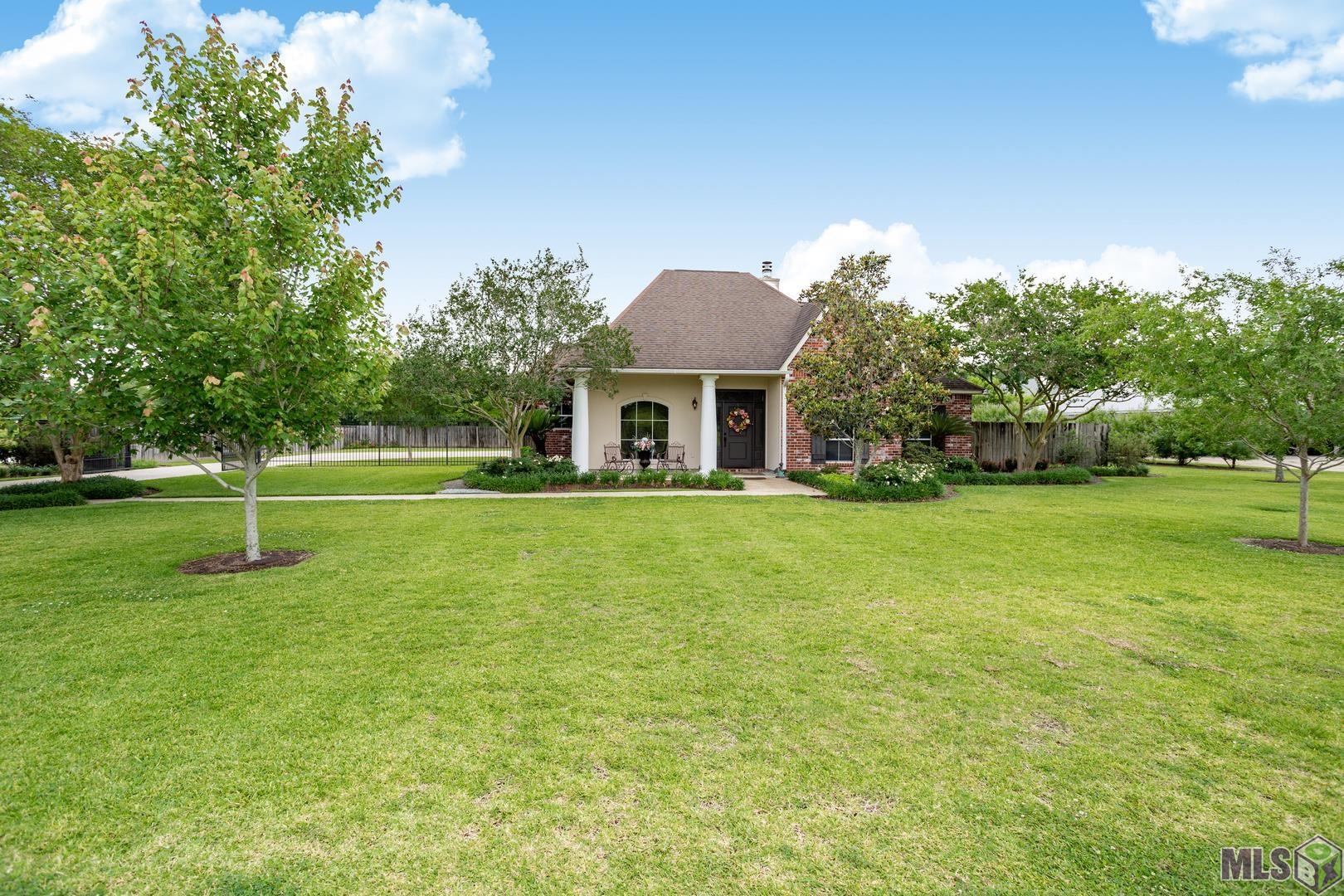 4750 Raymond Labauve Road Brusly, LA 70719 - Photo 4 of 32 Gallery Image 4