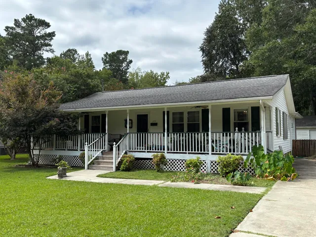 $240,000 | 209 South Winter Street, Moncks Corner, SC 29461