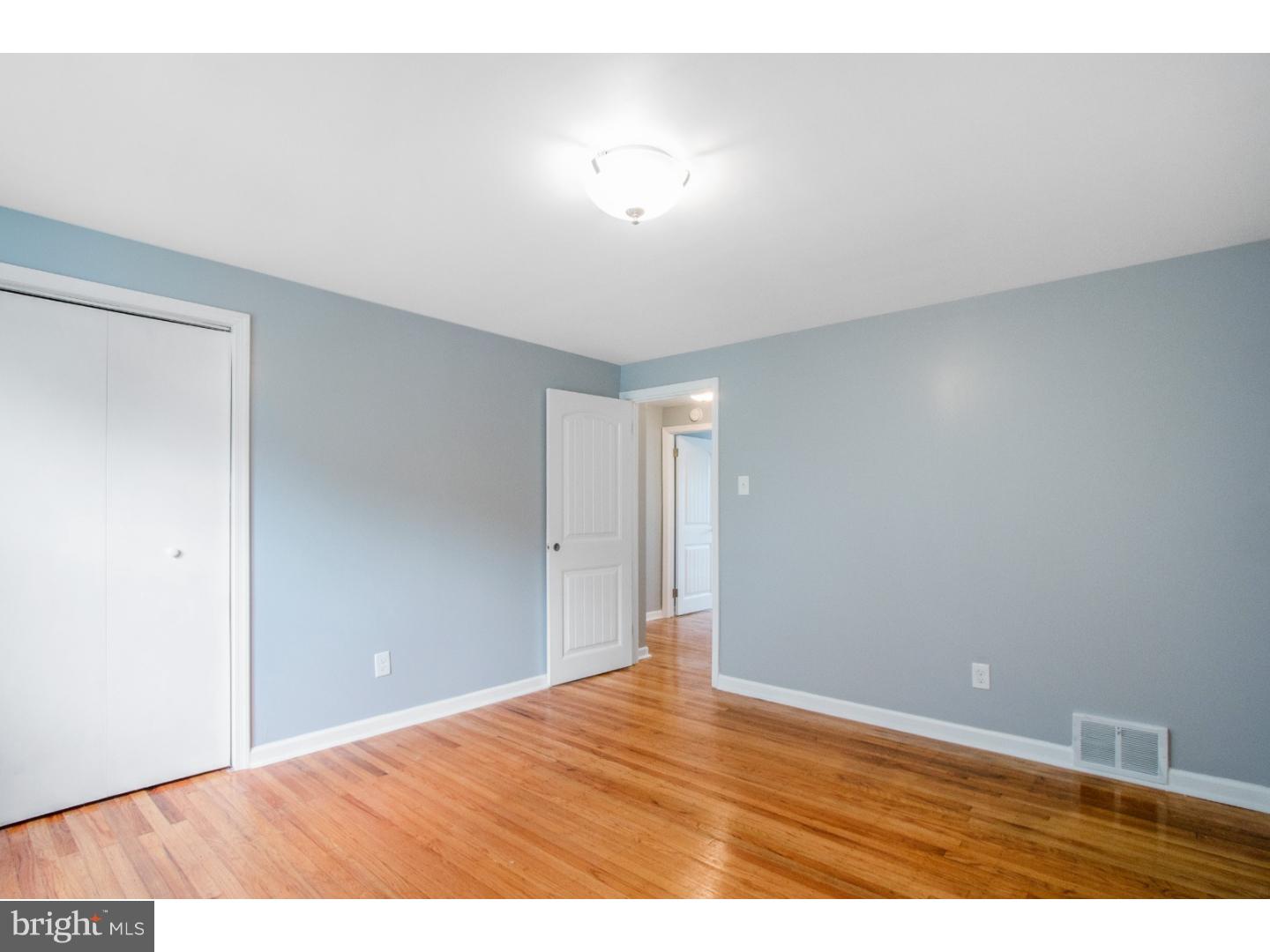 2058 Heather Road Folcroft, PA 19032 - Photo 15 of 24