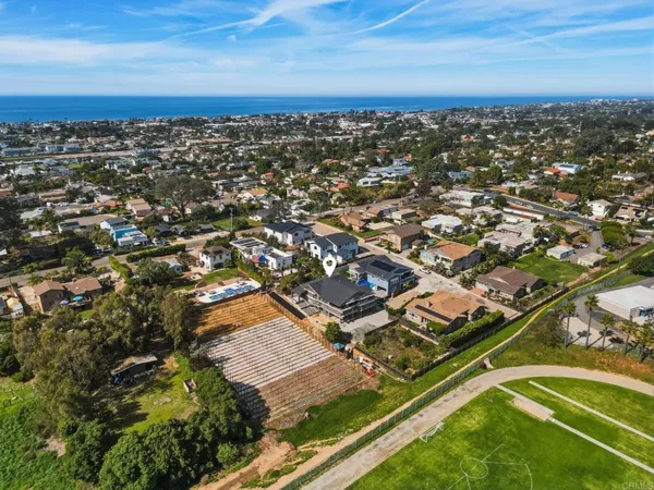 $2,795,000 | 3780-82 Highland Drive, Carlsbad, CA 92008
