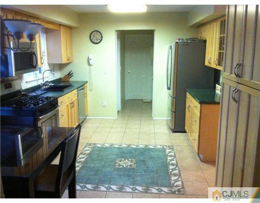 2 Warne Road Old Bridge, NJ 07747 - Photo 5 of 17 Gallery Image 5