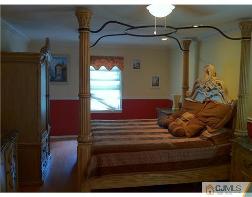 2 Warne Road Old Bridge, NJ 07747 - Photo 8 of 17 Gallery Image 8