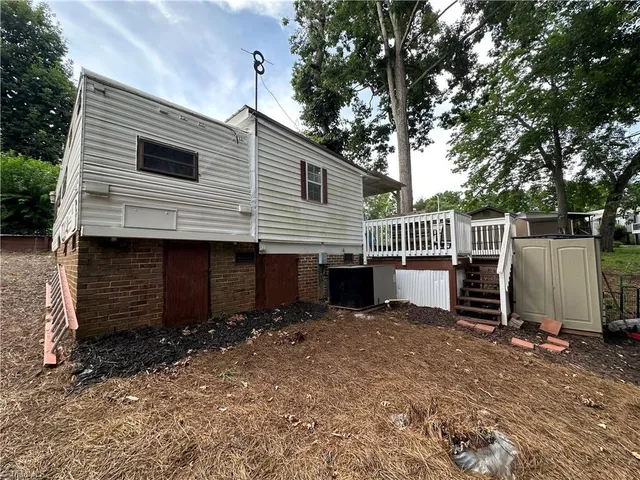 $115,000 | 105 Marina Lane, New London, NC 28127