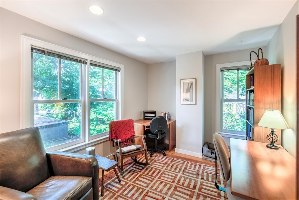 119 Huron Avenue, Unit C Cambridge, MA 02138 - Photo 14 of 31