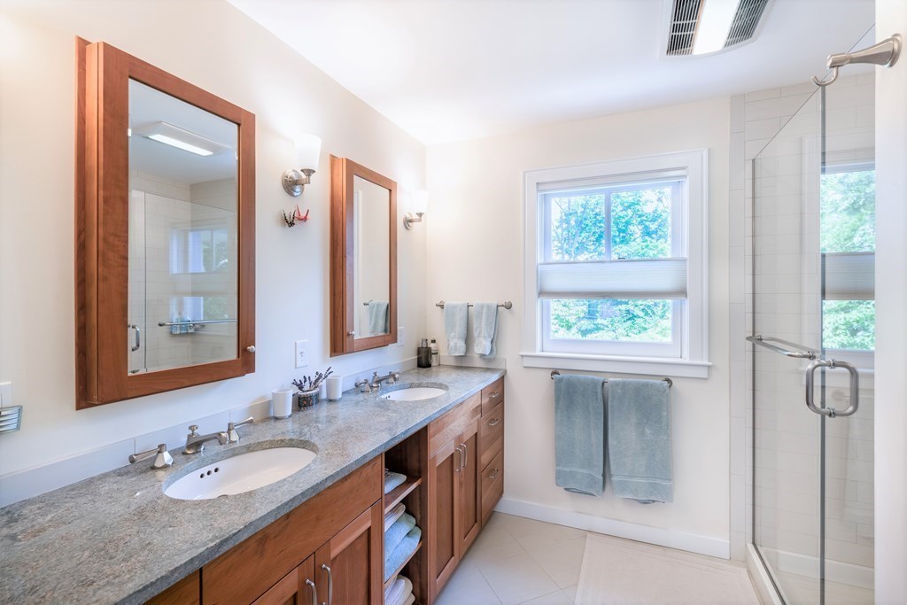 119 Huron Avenue, Unit C Cambridge, MA 02138 - Photo 15 of 31