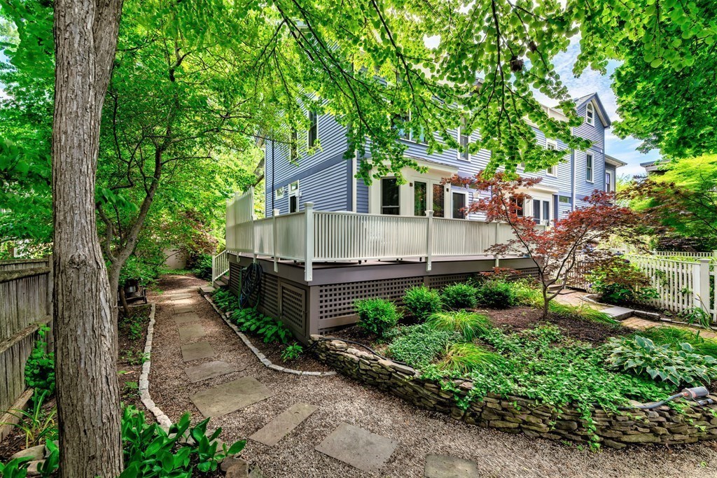 119 Huron Avenue, Unit C Cambridge, MA 02138 - Photo 2 of 31