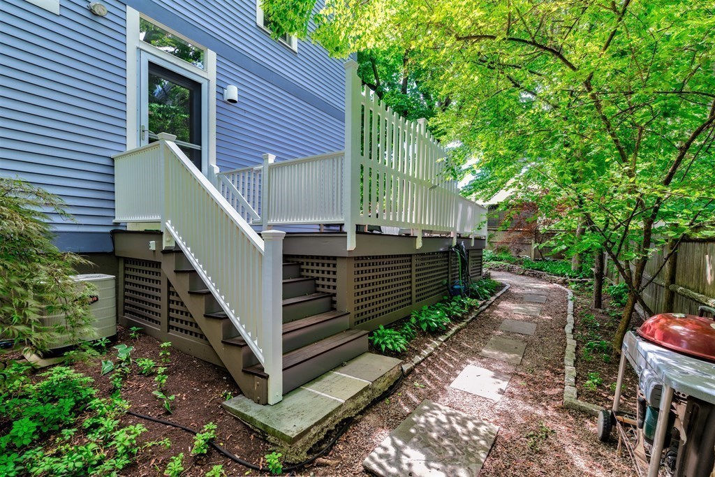 119 Huron Avenue, Unit C Cambridge, MA 02138 - Photo 23 of 31