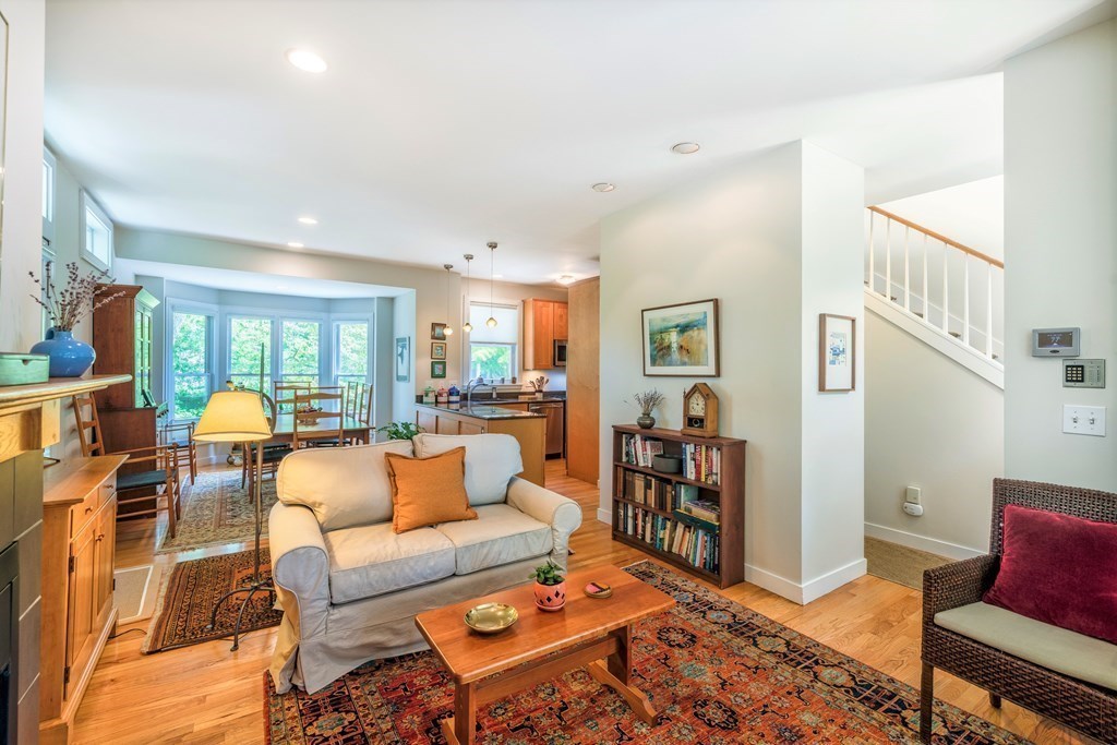 119 Huron Avenue, Unit C Cambridge, MA 02138 - Photo 8 of 31