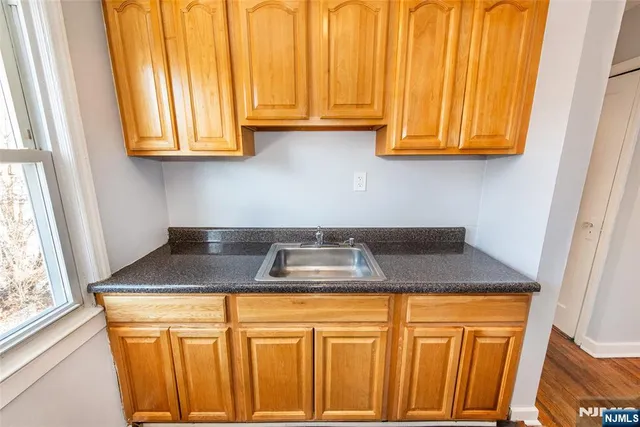 $1,450 | 23 Carpenter Terrace North, Unit 2, Belleville, NJ 07109
