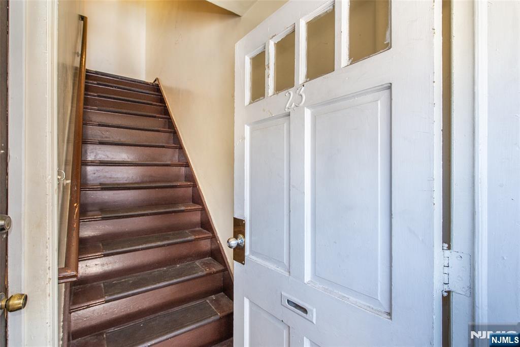 23 Carpenter Terrace North, Unit 2 Belleville, NJ 07109 - Photo 18 of 22