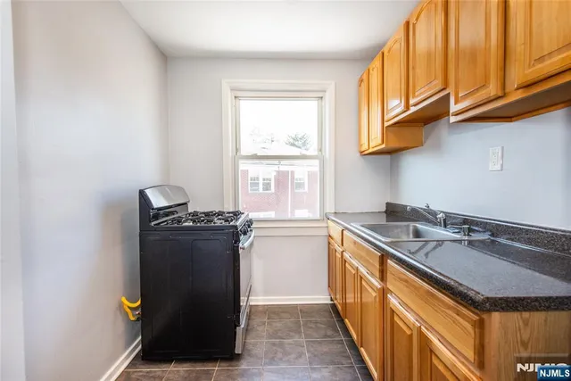 $1,450 | 23 Carpenter Terrace North, Unit 2, Belleville, NJ 07109