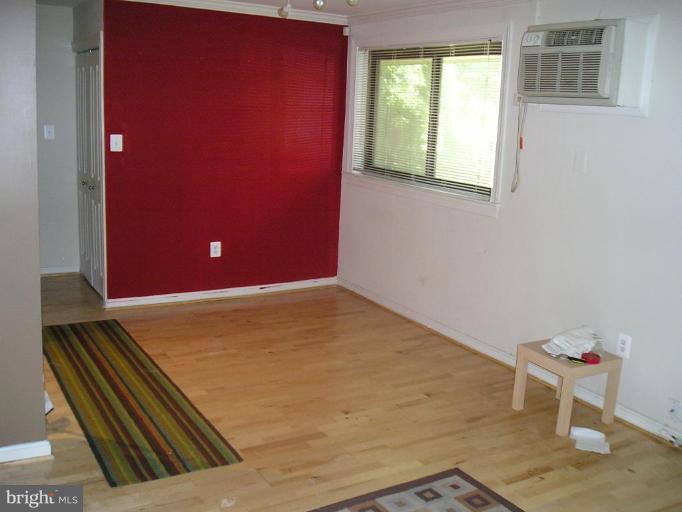 3109 Naylor Road Southeast, Unit 304 Washington, DC 20020 - Photo 4 of 7 Dining Area