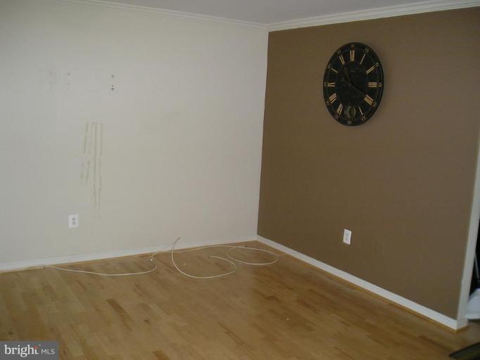 3109 Naylor Road Southeast, Unit 304 Washington, DC 20020 - Photo 5 of 7 Living Room #2