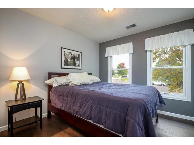 $2,950 | 1510 Jalger Avenue Northeast, St. Michael, MN 55376