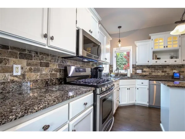 $2,950 | 1510 Jalger Avenue Northeast, St. Michael, MN 55376