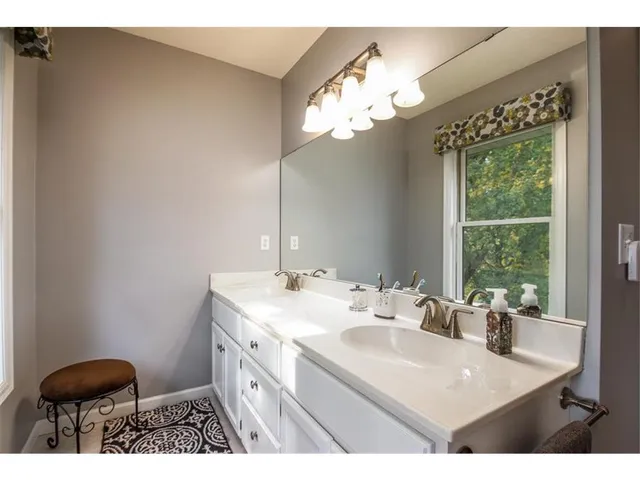 $2,950 | 1510 Jalger Avenue Northeast, St. Michael, MN 55376