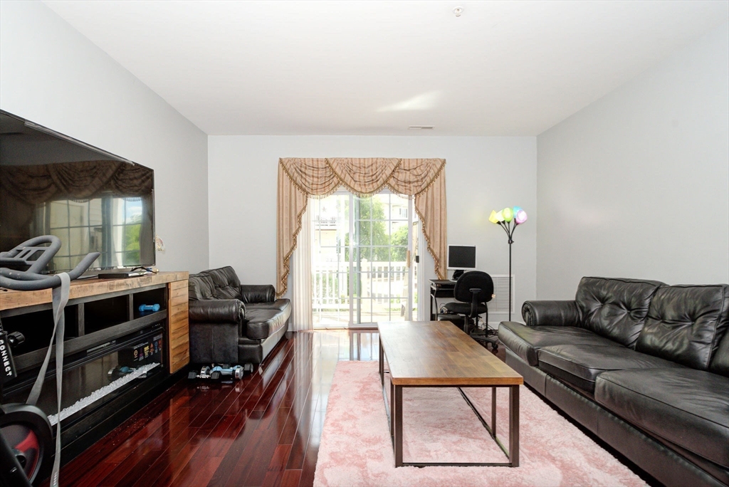 23 Hampshire Road, Unit 217 Methuen, MA 01844 - Photo 14 of 28