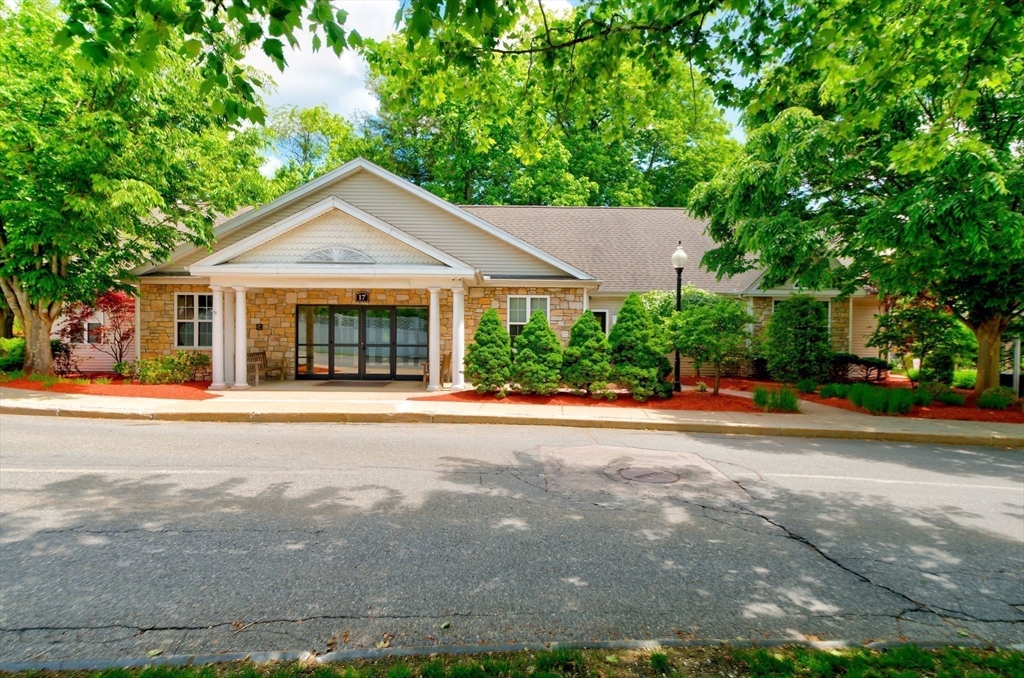 23 Hampshire Road, Unit 217 Methuen, MA 01844 - Photo 27 of 28