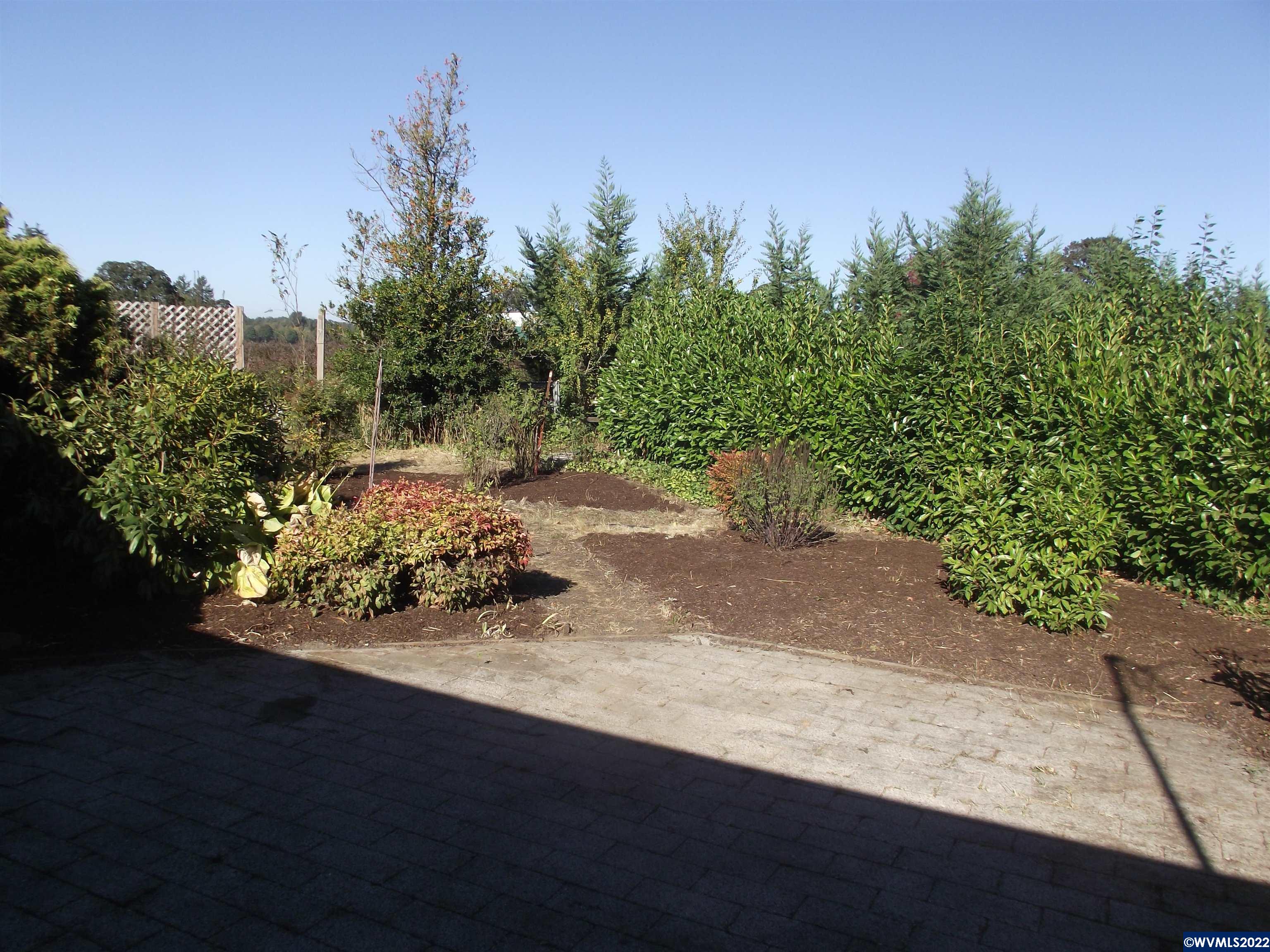 34114 Riverside Drive Albany, OR 97321 - Photo 39 of 42 Gallery Image 39