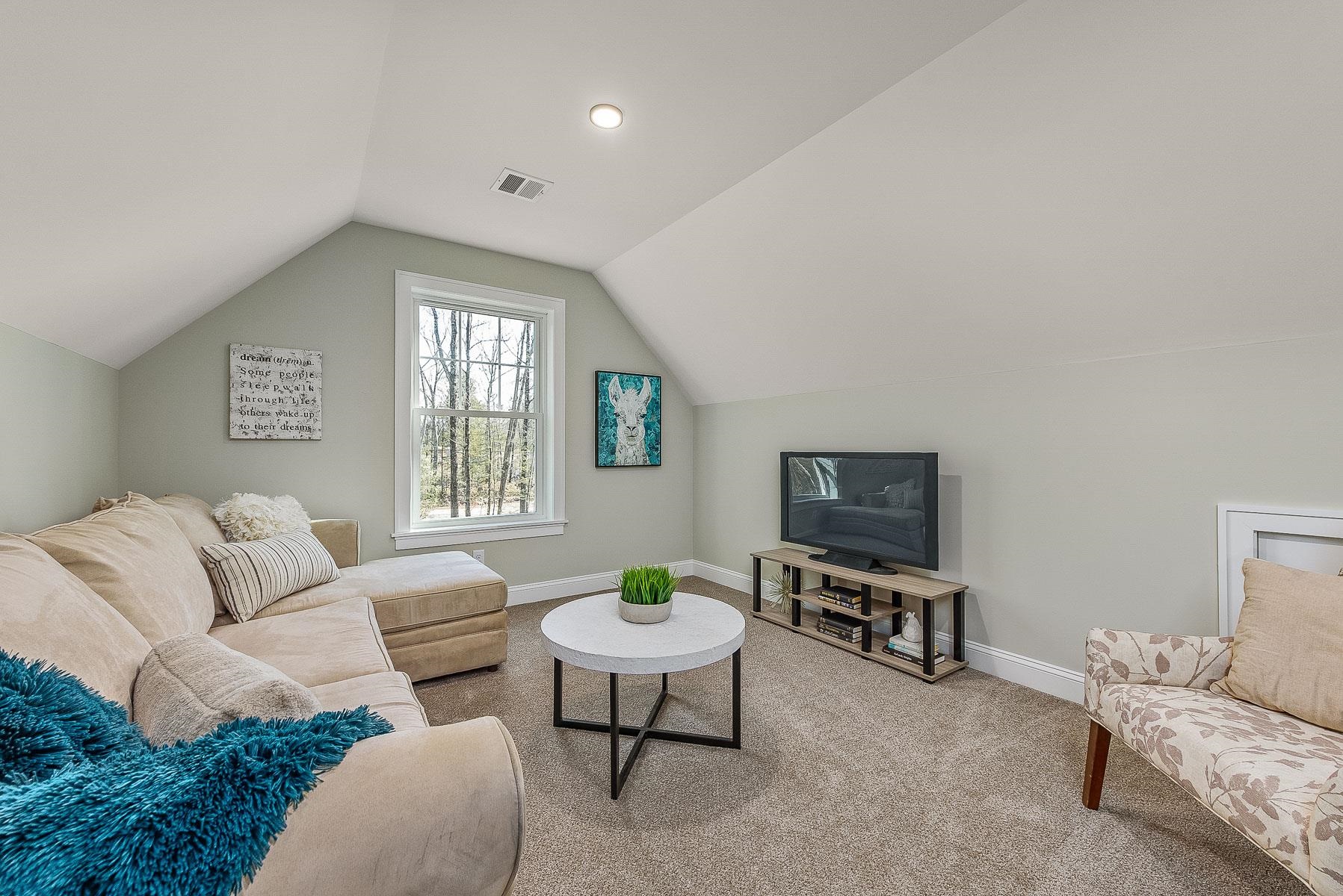 4 Arbor Road, Unit LOT 15 Epping, NH 03042 - Photo 18 of 37