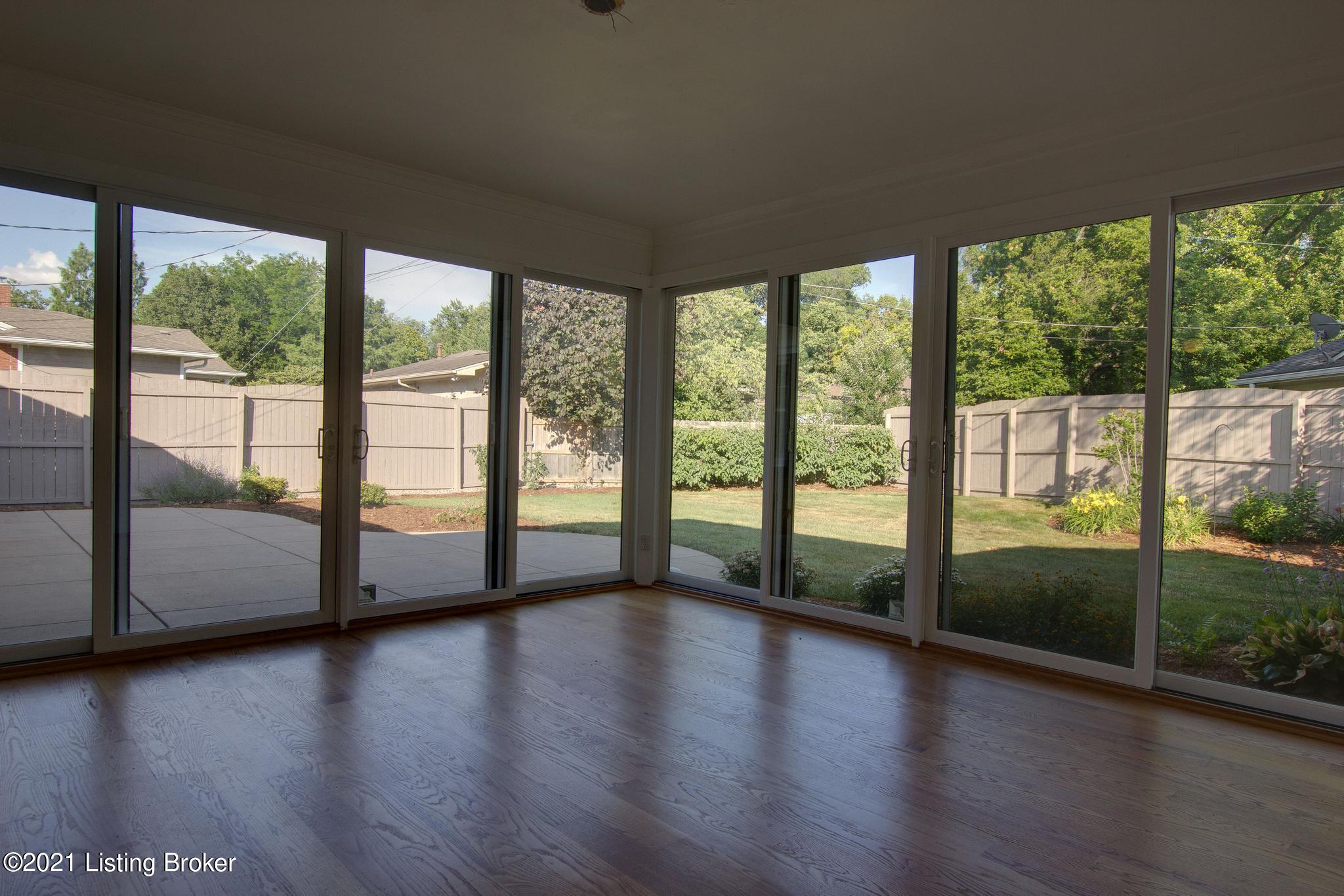 3244 Beals Branch Road Louisville, KY 40206 - Photo 60 of 64 3244 BealsBranchRd_40206_0562__