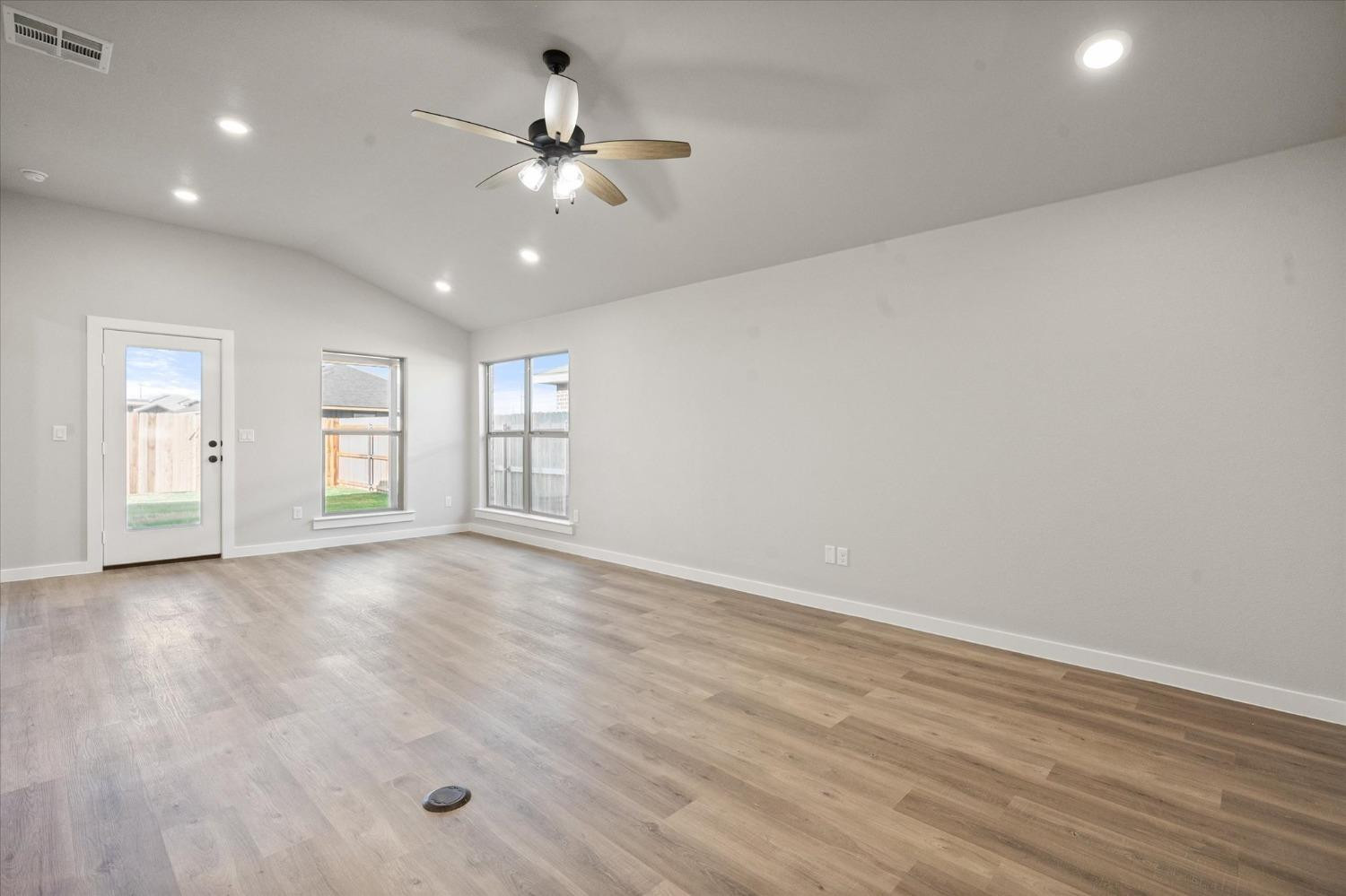 7004 9th Street Lubbock, TX 79416 - Photo 6 of 24 Photo 6