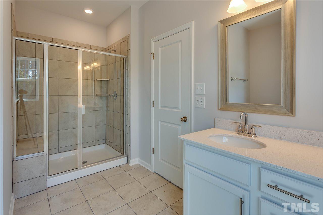 6006 Beale Loop, Unit 124 Raleigh, NC 27616 - Photo 14 of 20