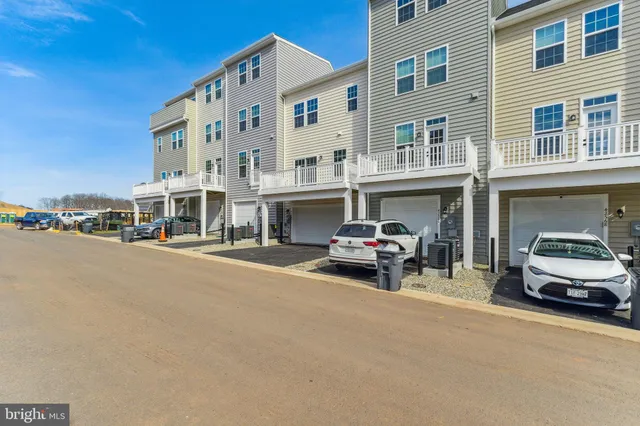 a car parked in front of a building