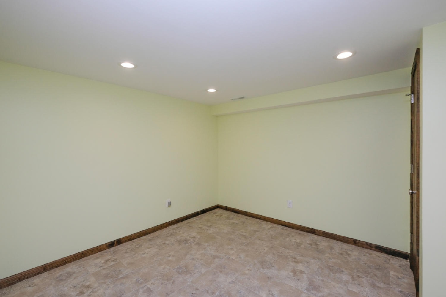 4802 Romence Road Portage, MI 49024 - Photo 38 of 48 4802 Romence-40
