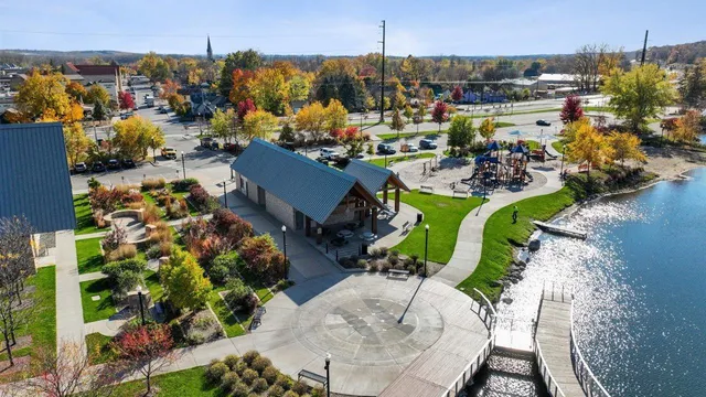 $665,000 | 1733 Oak Creek Pass, Chaska, MN 55318