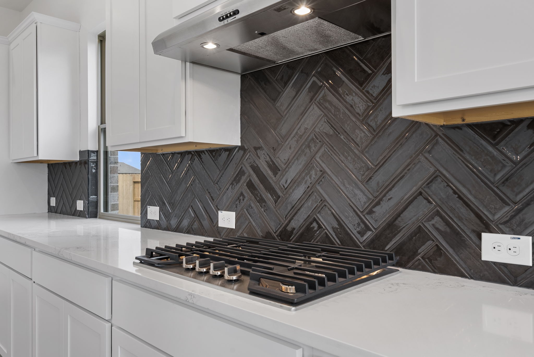 18810 Forested Street Manvel, TX 77578 - Photo 7 of 35 a stove top oven sitting inside of a kitchen