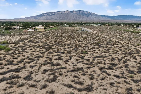 $549,000 | 100 Desert Luna Road, Corrales, NM 87048
