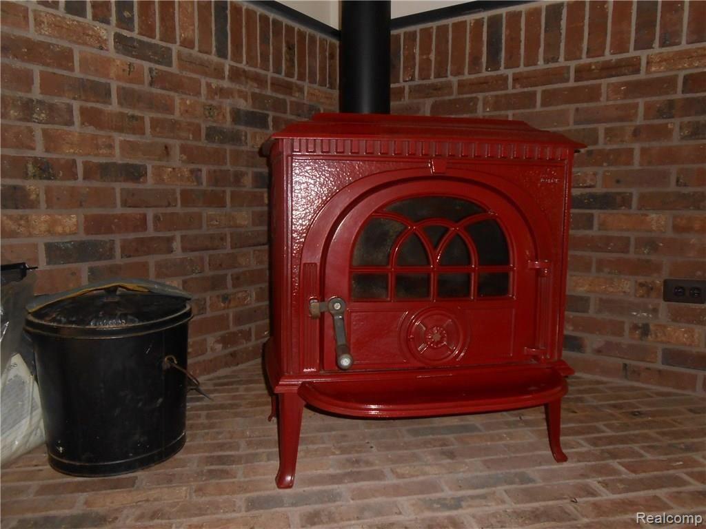 16155 Pratt Road Armada, MI 48005 - Photo 13 of 28 Wood burner.JPG