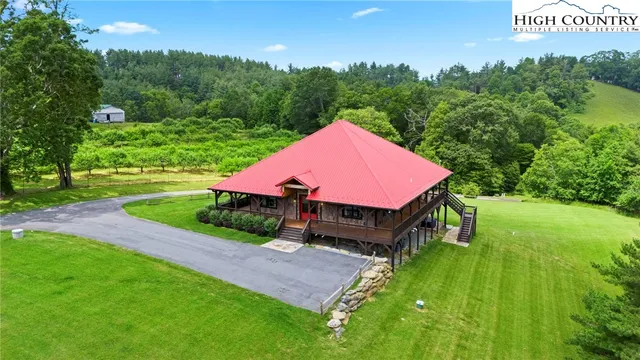 $1,295,000 | 457 Lily Of The Valley Drive, Boone, NC 28607