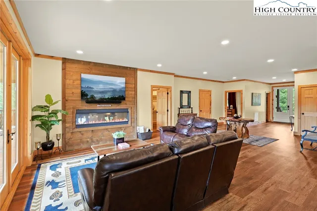 $1,295,000 | 457 Lily Of The Valley Drive, Boone, NC 28607