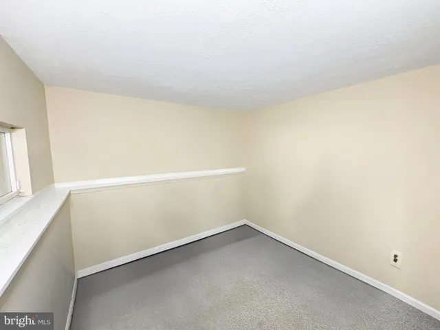 $399,999 | 11300 Narrow Trail Terrace, Beltsville, MD 20705