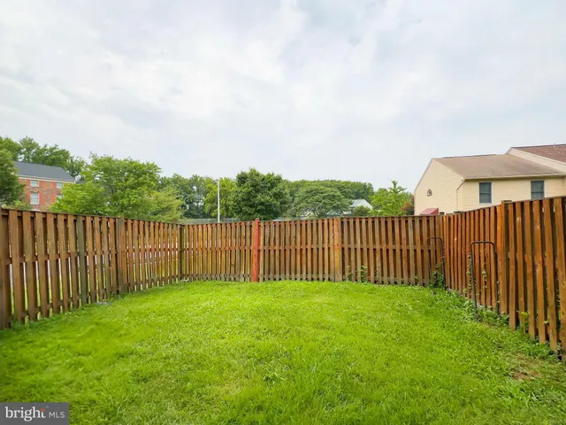 $399,999 | 11300 Narrow Trail Terrace, Beltsville, MD 20705