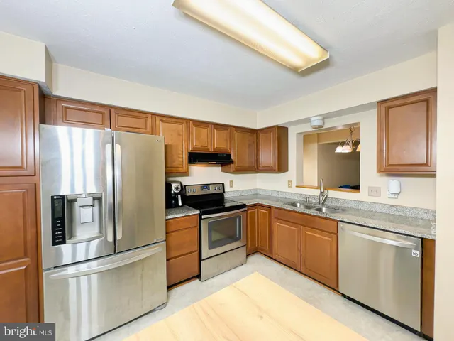 $399,999 | 11300 Narrow Trail Terrace, Beltsville, MD 20705