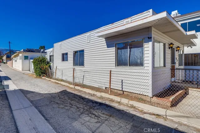 $438,000 | 125 North Marshall Court, San Pedro, CA 90731